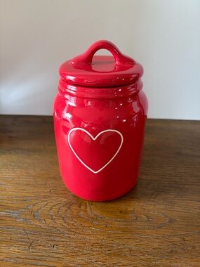 Rae Dunn Red Ceramic Heart Canister with  silicone seal.